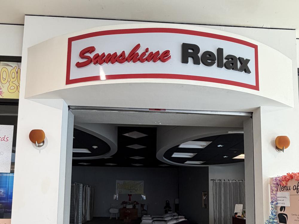 Sunshine Relax storefront