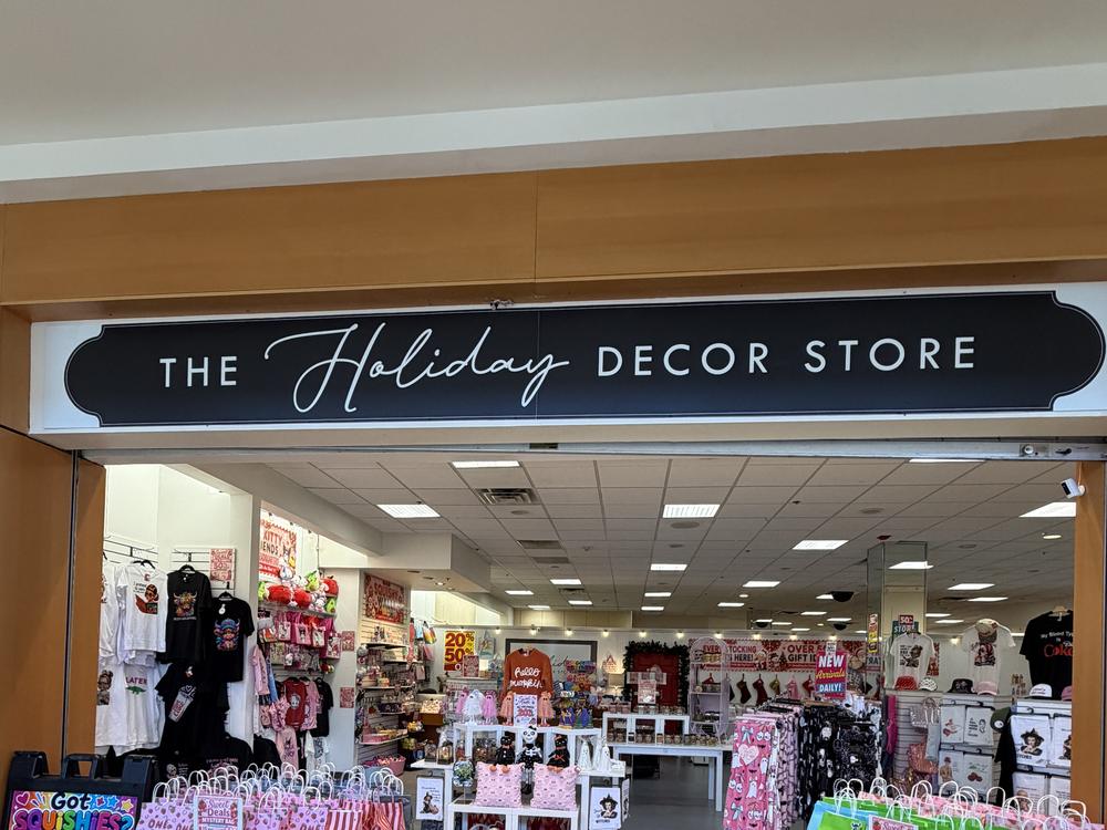 The Holiday Decor Store storefront
